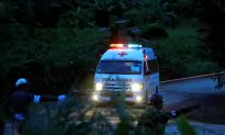 8 Boys Rescued From Flooded Thai Caves, Now up to ‘Rain God’
