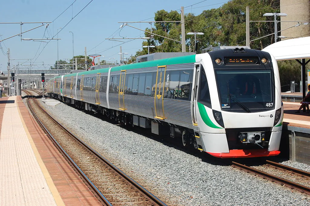 Transperth train in Perth, Western Australia. (DBZ2313/Wikipedia Commons)