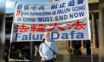 Melbourne Holds Rally Demanding End to 19 Year Persecution