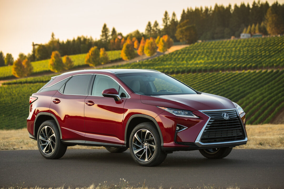 2018 Lexus RX 350L SUV | The Epoch Times