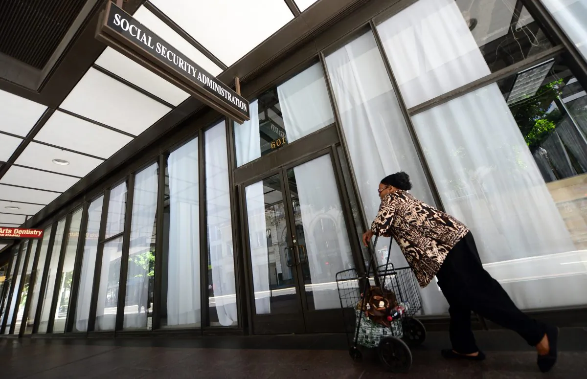 About half the nation’s 2.1 million civilian federal employees are working “routinely” or “situationally” in remote capacities, more than double the number of teleworkers before pandemic, which House Republicans say has fostered long waits and inadequate services at federal agencies across the country, such as at this Social Security Administration office in downtown Los Angeles. (FREDERIC J. BROWN/AFP/Getty Images)