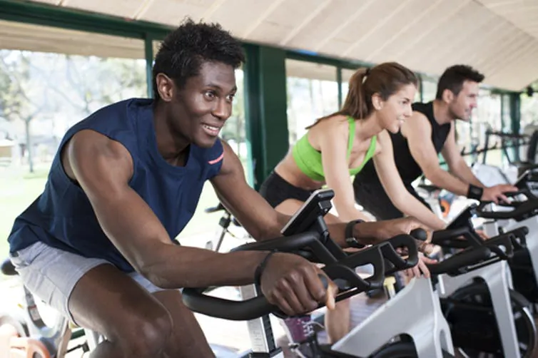 Increasing the amount of exercise is one way to use the energy stored in fat cells, or to ‘burn’ fat. (HoonQ/Shutterstock)
