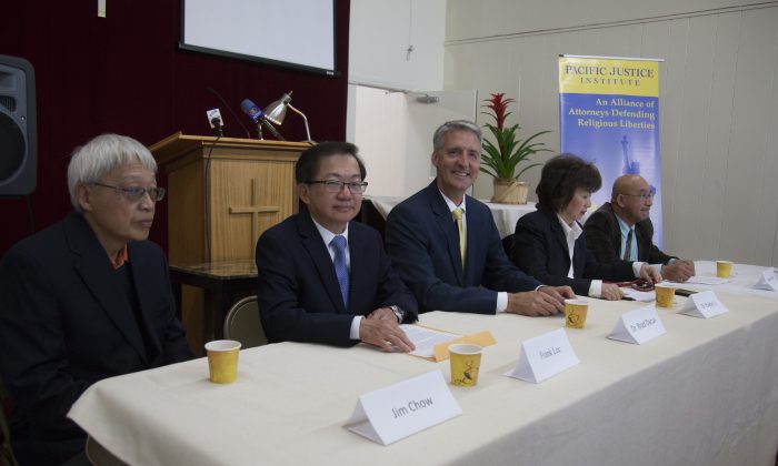 Frank Lee (2nd L) and Dr. Brad Dacus (3rd L) during a PJI event in Northern California (Lear Zhou/The Epoch Times)