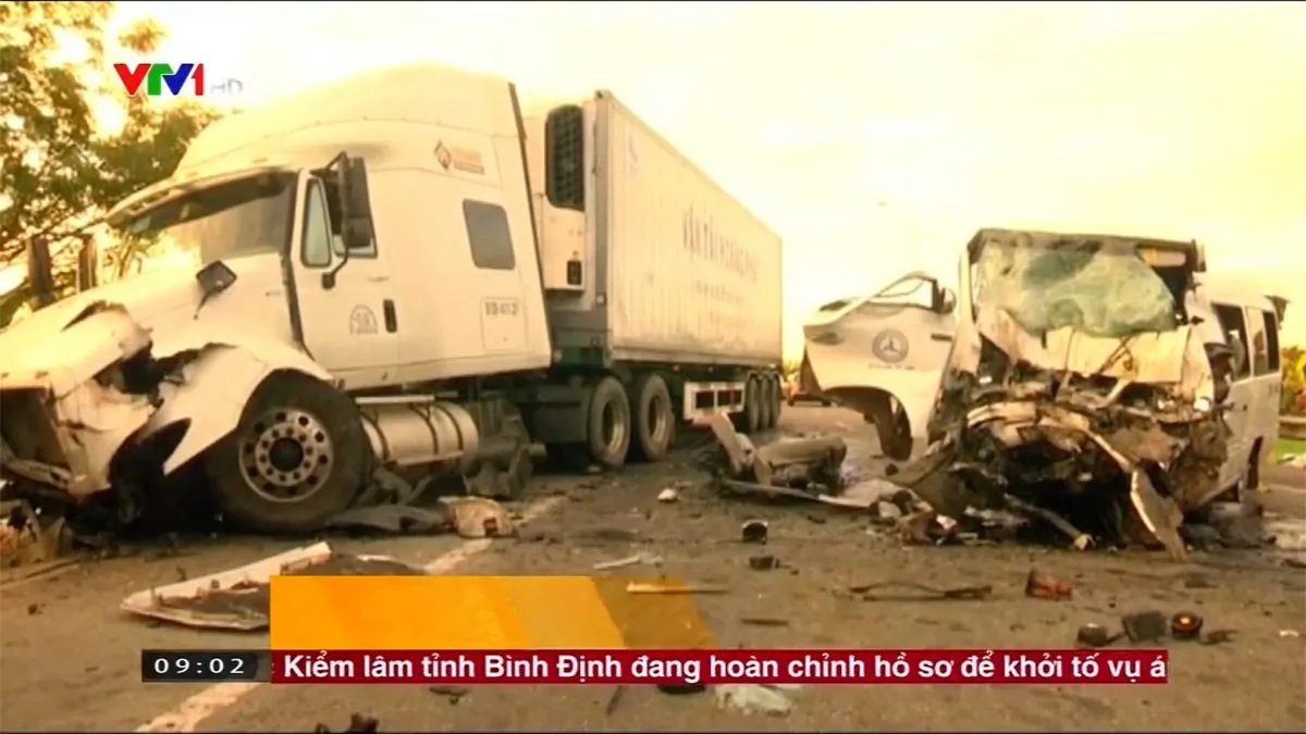 Minibus collided head-on with a large container truck in Central Vietnam, killing  13 people on July 30. (Reuters)