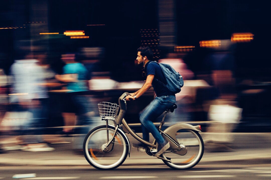 New research challenges fears that riding a bicycle poses specific health risks for men.