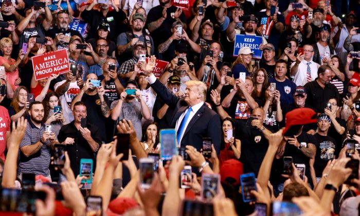 In Photos: Trump Rally in Wilkes-Barre, Pennsylvania | The Epoch Times