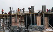 Unemployment Among Hispanics in US Hits New Record Low in July