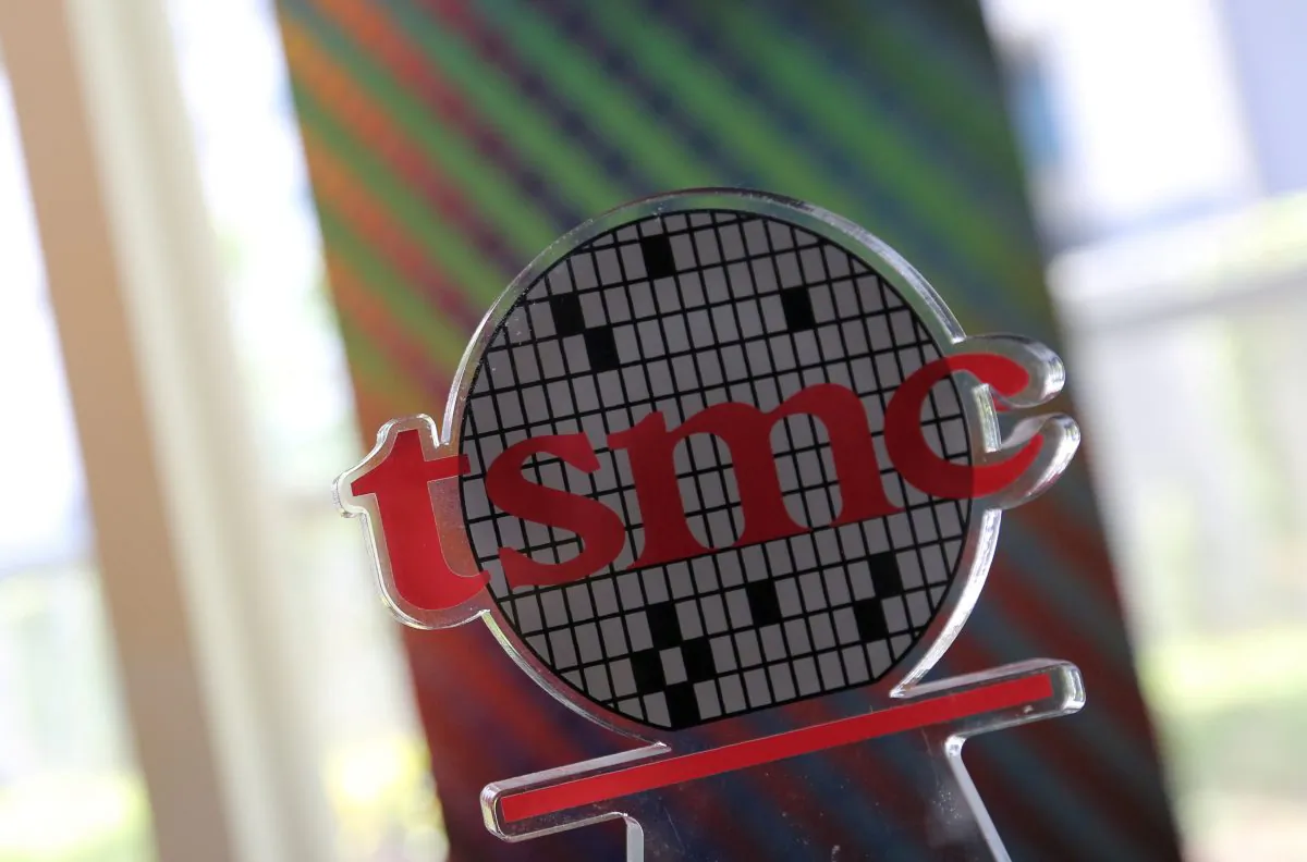 A logo of Taiwan Semiconductor Manufacturing Co (TSMC) is seen at its headquarters in Hsinchu, Taiwan on Oct. 5, 2017. (Eason Lam/Reuters)