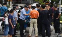 Beijing Authorities Mobilize Scores of Police to Turn Away P2P Lending Victims