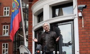 Senate Intelligence Committee Calls on Wikileaks Founder to Testify