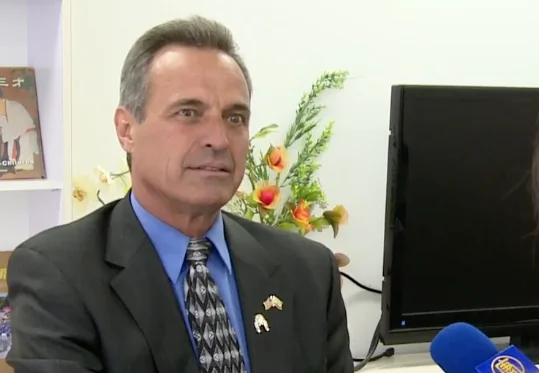 Candidate for Congress Who Refuses to Get Health Insurance Explains Why