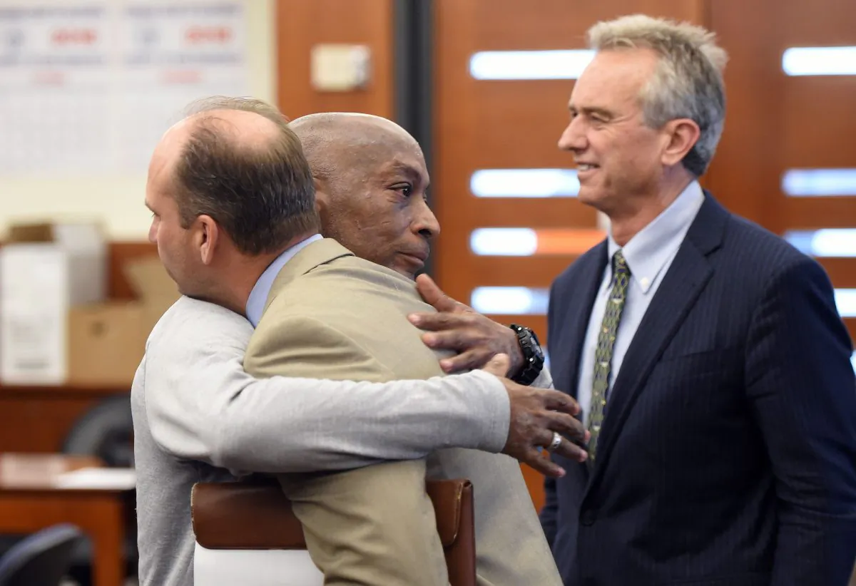 Plaintiff DeWayne Johnson reacts after hearing the verdict to his case against Monsanto at the Superior Court Of California in San Francisco, California on Aug. 10, 2018. (JOSH EDELSON/AFP/Getty Images)