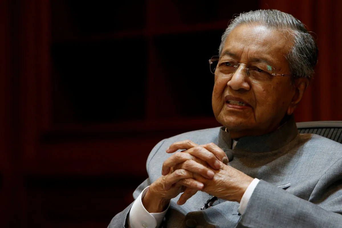 Malaysia's Prime Minister Mahathir Mohamad speaks during an interview with Reuters in Putrajaya, Malaysia June 19, 2018. (Reuters/Lai Seng Sin/File Photo)