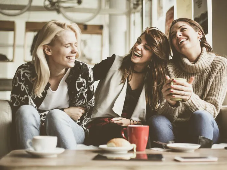 How should you choose your friends?
Liderina/ Shutterstock.com