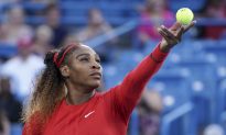 Williams Wins Cincinnati Opener; Murray First-Round Victim