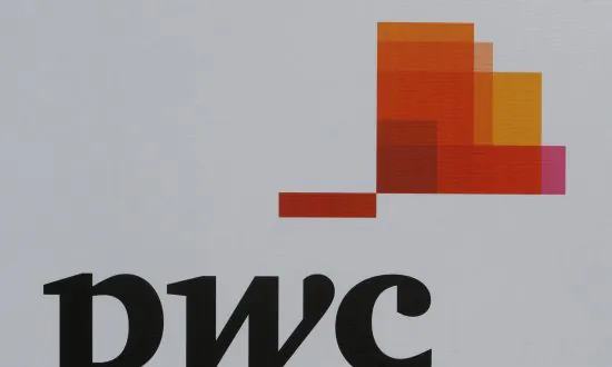 Chinese Companies Submit to US Audit Watchdog Inspection, Avert Delisting Threat for Now