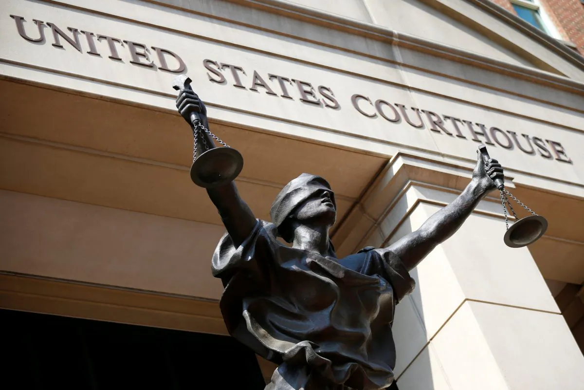 A view of the U.S. District Courthouse as closing arguments are expected in former Trump campaign manager Paul Manafort's trial on bank and tax fraud charges stemming, in Alexandria, Virginia, on Aug. 15, 2018. (REUTERS/Chris Wattie)