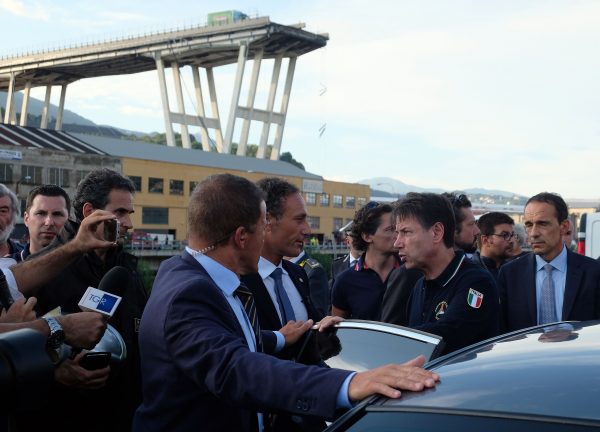 The prime minister of Italy visits the disaster zone