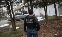 Australian Woman Faces Jail for Helping Sneak Mexican Fiancé Into US