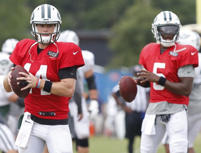 Jets trade Sam Darnold, Josh Allen's close friend, to Panthers: What it  means for Bills 