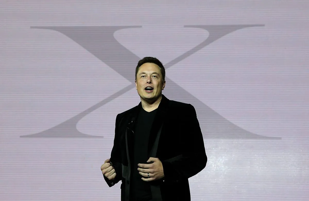 Tesla CEO Elon Musk speaks during an event to launch the Tesla Model X Crossover SUV on September 29, 2015 in Fremont, Calif. (Justin Sullivan/Getty Images)
