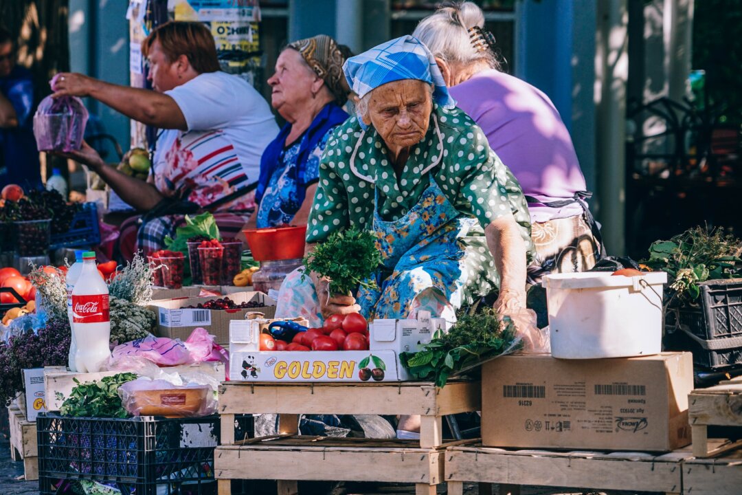 There is no evidence that a multi-vitamin is sufficient to prevent frailty, but eating plenty of fruits and vegetables shows significant results.(Fancycrave/Unsplash)