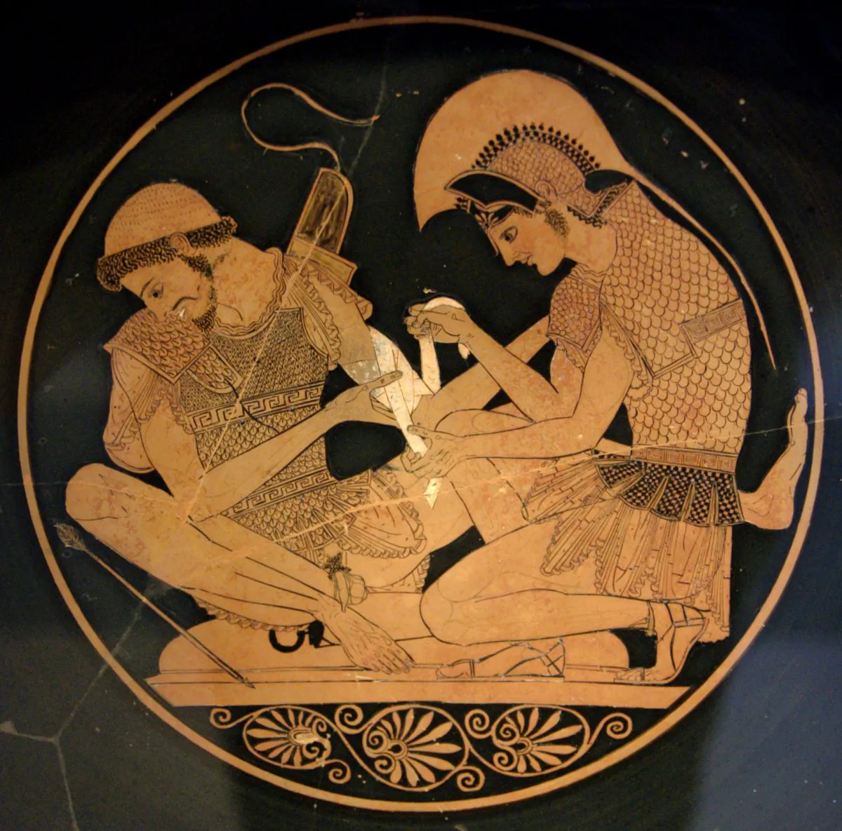 Detail on vase of Achilles tending Patroclus wounded by an arrow, by the potter Sosias, circa 500 B.C., from the Etruscan city of Vulci. Akhilleus Patroklos Antikensammlung Berlin. (Public Domain)