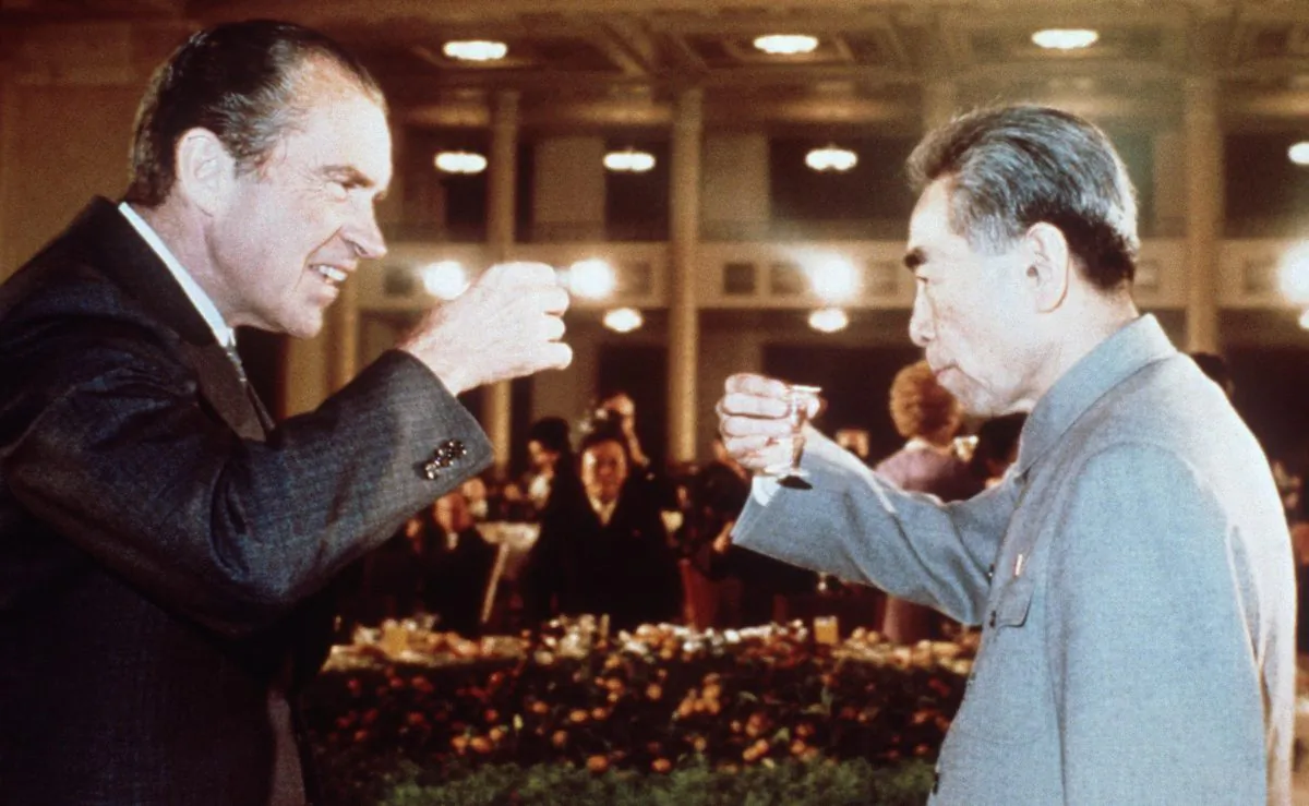 U.S. President Richard Nixon (L) toasts with Chinese Prime Minister Chou En Lai (R) in February 1972 in Beijing during his official visit in China. (AFP/Getty Images)