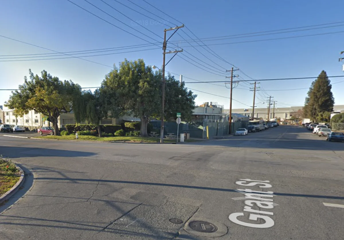 Reed and Grant streets. (Map data @2018 Google).