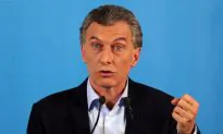 Argentina’s President to Eliminate Ministries in Austerity Push: Media