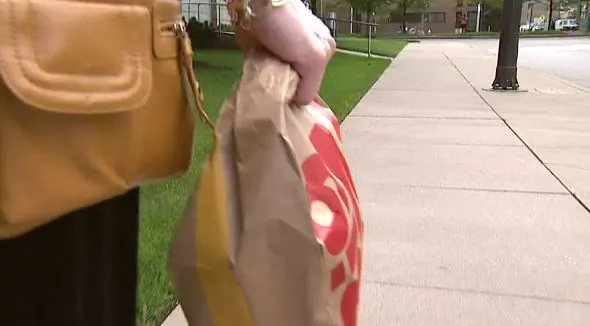 Researchers Link Takeout Meals to Higher Fat Intake by Children