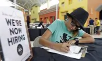 Labour Shortage Is the ‘New Norm’ That Will Last a Decade: BDC Economist