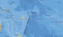 7.8-Magnitude Earthquake Hits Near Fiji