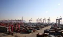 China’s Record Trade Surplus With US Adds Fuel to Trade War Fire