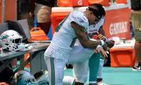 Trump Points to Plummeting NFL Ratings as Anthem Protests Continue