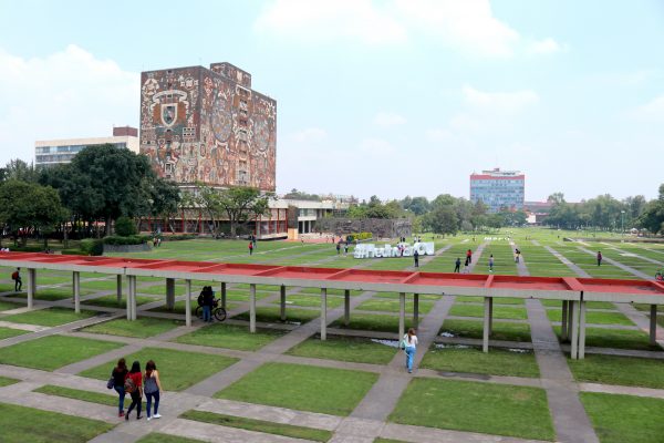 All quiet in front of the Biblioteca Central in Mexico's National Autonomous University (UNAM) on Sept. 7, 2018, days after it was surrounded by thousands of protestors. (Tim MacFarlan/Special to The Epoch Times)
