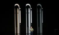 Apple Unveils Larger iPhones, Health-Oriented Watches