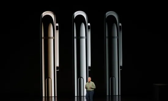 Apple Unveils Larger iPhones, Health-Oriented Watches
