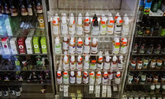 Seventh Person Dies of Vaping-Related Lung Illness as CDC Ramps Up Probe