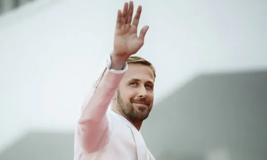 Ryan Gosling Finally Visits Cafe After Its Cardboard Cutout Campaign During TIFF