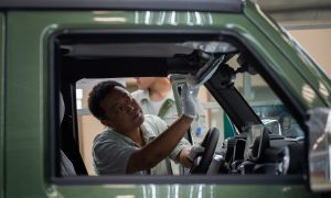 Chinese Economy Suffers Biggest Investment Slowdown on Record