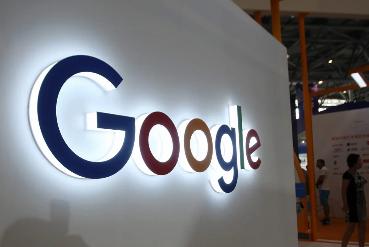 The Google logo at the Smart China Expo at Chongqing International Expo Center in Chongqing, China, on Aug. 23, 2018. (STR/AFP/Getty Images)