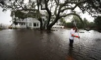 5 People Arrested for Looting in Hurricane Florence Aftermath