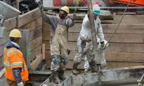 Jobless Claims Lowest Since 1960s in Booming Job Market