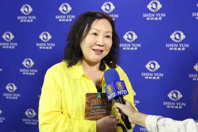 Rose Yu, director of Yintao Orchestra, enjoyed Shen Yun Symphony Orchestra’s performance at Zhongli Arts Hall, Taoyuan, Taiwan, on the afternoon of Sept. 22, 2018. (Lin Shijie/The Epoch Times)