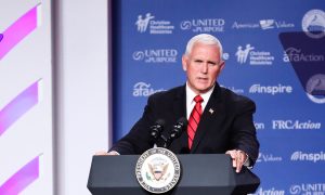 Mike Pence: Honduras President Says Migrant Caravan Is Funded by Venezuela