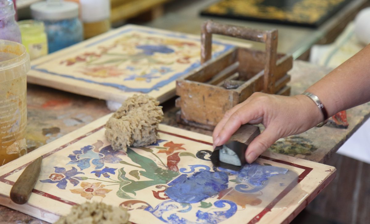 Sanding down scagliola