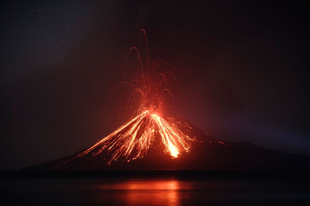 NextImg:Researchers Discover Unknown Molten Layer Below Earth’s Surface