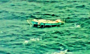 French Rescue Ship Nears Yacht of Indian Sailor Stranded Off Australia