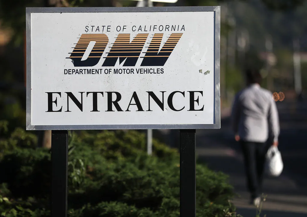 The California Department of Motor Vehicles (DMV) office  in Corte Madera, Calif., on May 9, 2017. (Justin Sullivan/Getty Images)